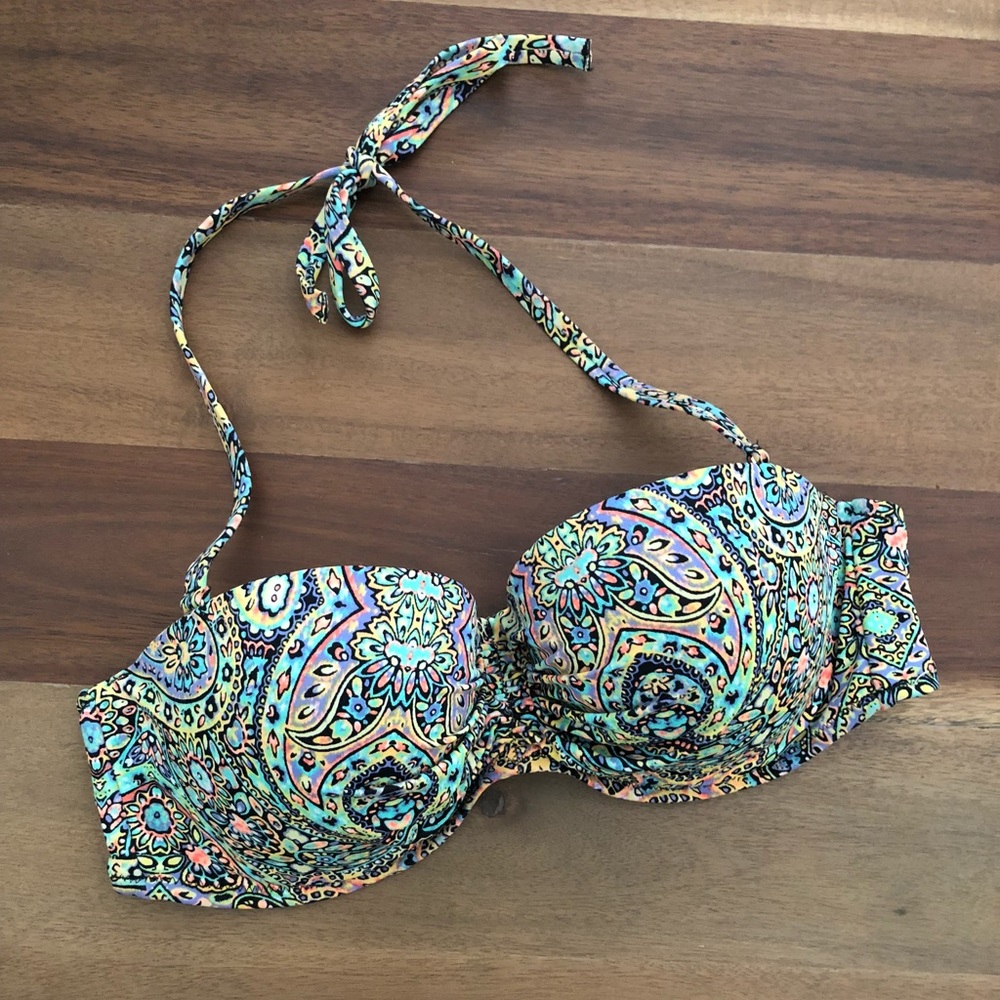 Victoria’s Secret Paisley Strapless Bikini Top 36c